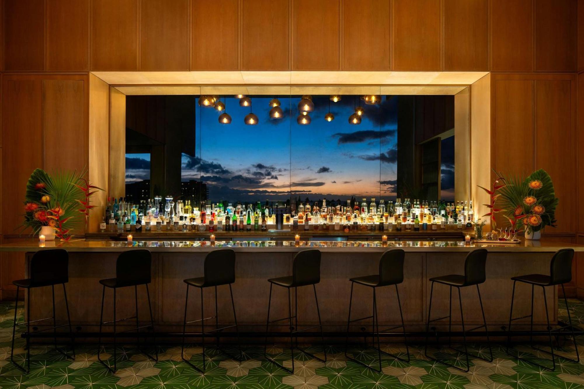 The Ritz-Carlton Residences, Waikiki Beach Hotel Гонолулу Экстерьер фото